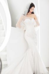 -艾米丽婚纱礼服