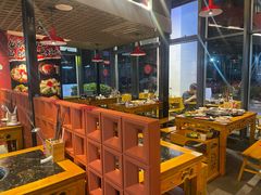 -憨孃孃·重庆老火锅(红山黑金店)