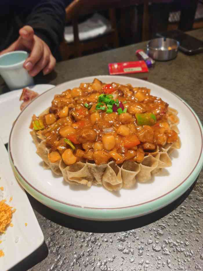 三道菜(明堂公园店)-"我们去的有些迟了,没有吃到店里的招牌菜,.