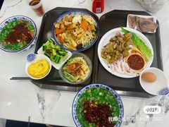 -伊穆祥牛肉面总店·清真