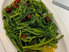 清炒豌豆尖-沸腾鱼乡(知春路分店)