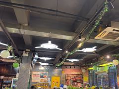 -云晓光头烧烤吧(德平路店)