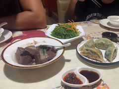 -隆隆金大茶楼(地王广场店)