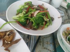 -东伊顺(高银街店)