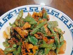 -富正毅三下锅(体育馆店)