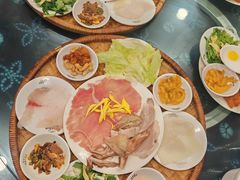 -桥香园云南过桥米线(金马碧鸡店)