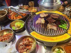 -釜山火炉·海鲜烤肉(紫藤路店)