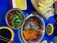 -马路边边火锅串串(观前街店)