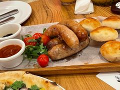 -城市大道红炉披萨烘焙坊