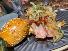 -Let'sBURGERplus·非常创意汉堡(三里屯店)