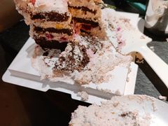 -山与蓝·轻糖鲜果蛋糕(勒泰店)