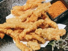 -湊湊火锅·茶憩(南京东路悦荟店)