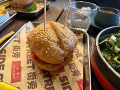 -Side Street街旁(交道口店)