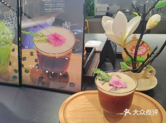  Audi威海路专卖店新一期打卡福利～～  