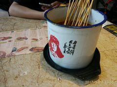 -喝丢一只鞋辣炒海鲜小烧烤(三八广场店)