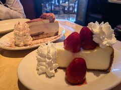 鲜草莓芝士蛋糕-The Cheesecake Factory 芝乐坊餐厅(王府中環店)