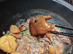 -锅老头海鲜铁锅炖