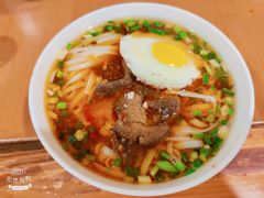 -矮子粉店1985·长沙米粉(湘春路店)