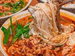 -粉八·云南米线·建水烧烤(常熟路店)
