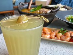 鲜榨滇橄榄汁-半山腰·云南菜(侨福芳草地店)