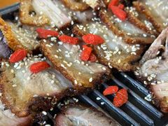 黑皮猪烤肉-龙姐私房菜(和顺古镇店)