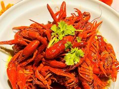 -嗨辣小聚·盘锦河蟹·海鲜烧烤龙虾(盘锦十年好店)