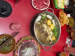 -潮汕·草根牛肉档(上海荟聚城市集市店)