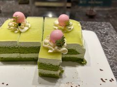 -金马门国际美食百汇(珞喻路店)