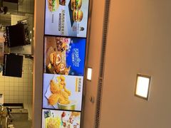 -麦当劳(西客站店)