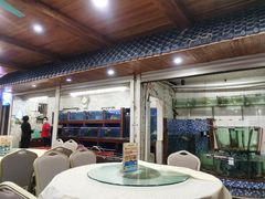 -鹏城人家海鲜酒家·23年老字号(较场尾店)