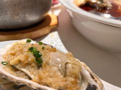 金银大生蚝-维园悦谱·海派家常菜(乌鲁木齐南路店)