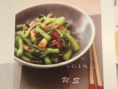 -港丽餐厅(高德置地店)