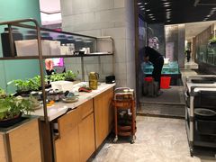 -泓历皇朝酒店(东亭店)