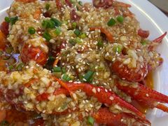 -捌贰虾蟹·江湖菜馆(江汉路店)