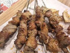 -泉哥小平房串店