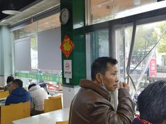 -绿杨馄饨临顿路店