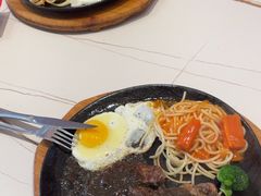 -豪享来牛排(人民店)