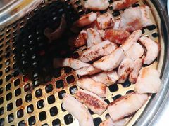 -唯成•韩国炭火烤肉 유성고기