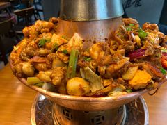 -炉小二铜锅牛蛙•川湘菜(三里屯店)