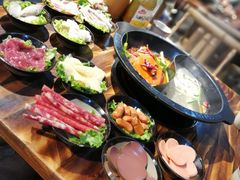 -烂摊摊火锅集市(长安总店)