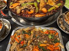 -鸿顺老铁锅美蛙鱼府(解放碑店)