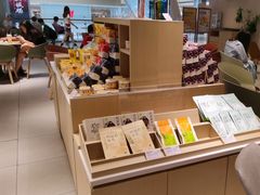 -奈雪的茶(中华广场店)