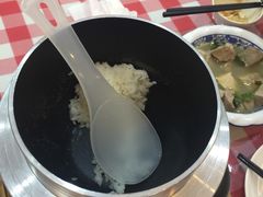 -鲁班小馆(政四街店)