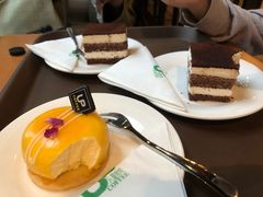 -西西弗书店&矢量咖啡(凯德晶萃广场店)