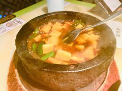 石锅沃豆腐-桂满陇-十里风荷(合生汇店)