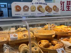 -红星前进面包牛奶公司(君太店)