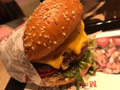 -The Habit Burger Grill 哈比特汉堡(复兴soho店)