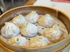 -馋三尺蟹粉小笼(人民广场店)