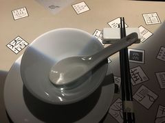 -穹六人间 people 6(岳阳路店)