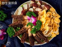 -民食香·腊排骨野生菌美食(木府店)